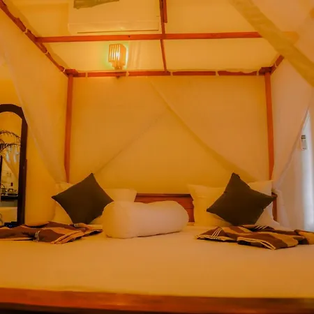 Ruwan Jungle Homestay Mirissa Exterior photo